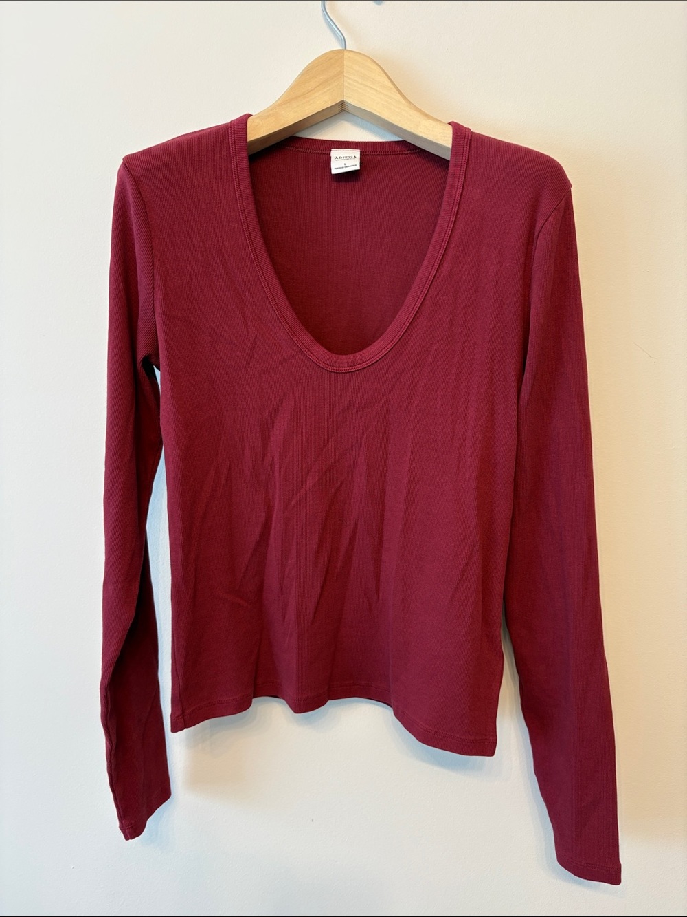 Aritzia red cardovan homestretch long sleeve sz l large new